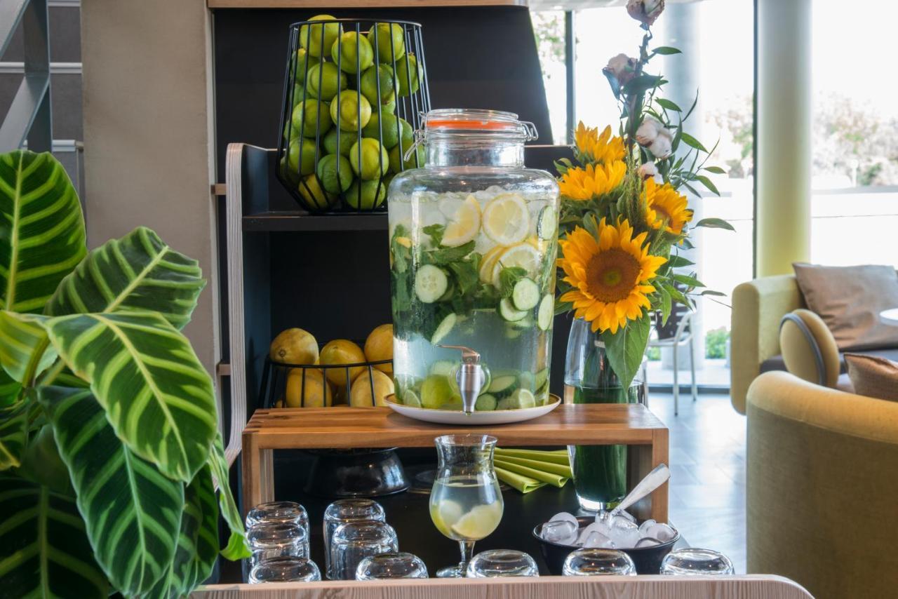 Ibis Styles Pertuis Portes Du Luberon Экстерьер фото